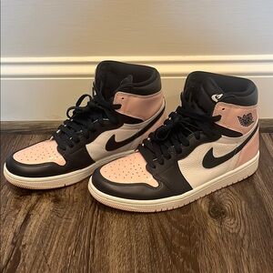 Jordan 1 - Navy and Pink High-Top Sneakers